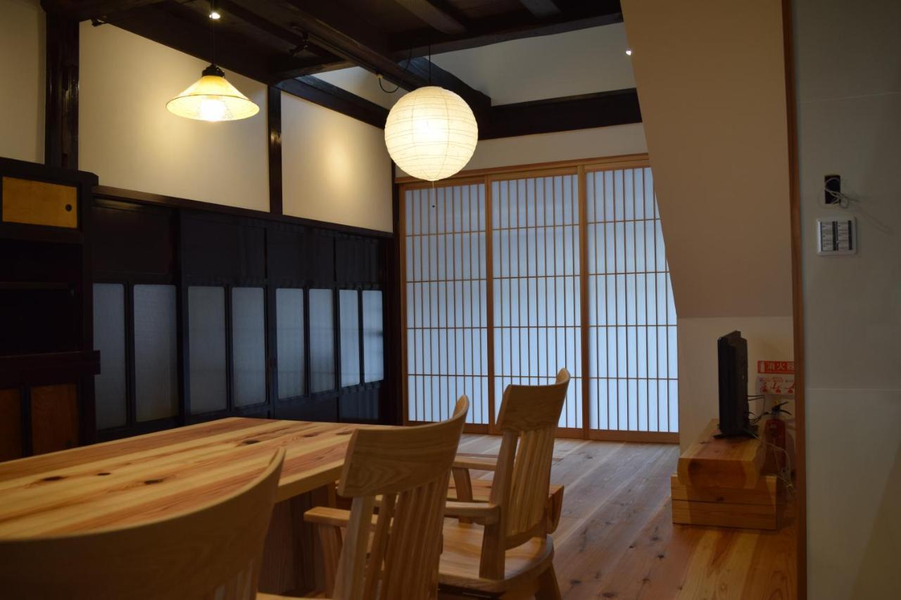 Gokayama Base Hotel Nanto Exterior foto